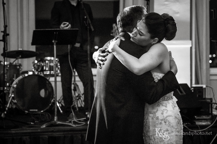 wedding at room on main dallas